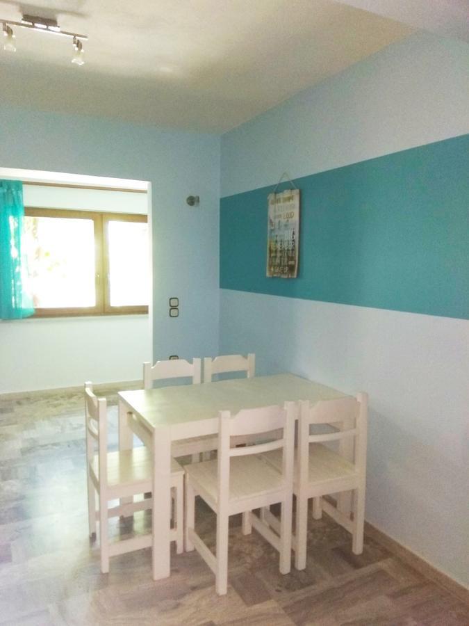 Polydor Apartment Tolo Luaran gambar