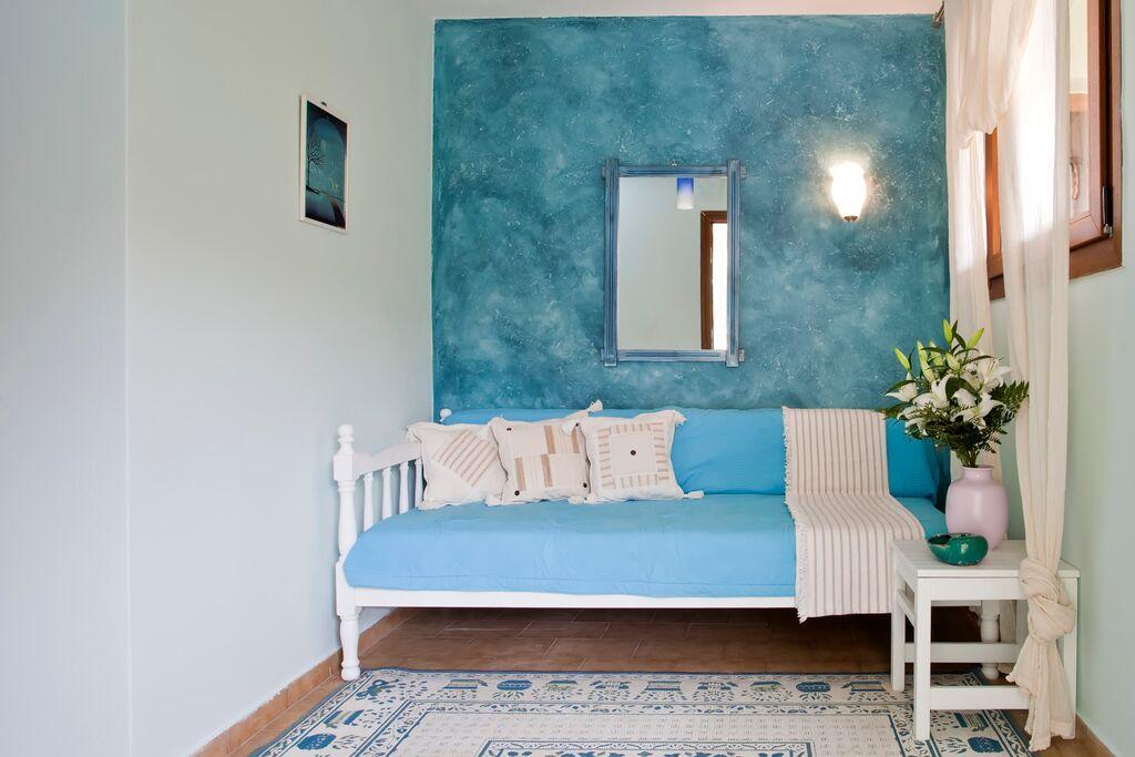 Polydor Apartment Tolo Luaran gambar